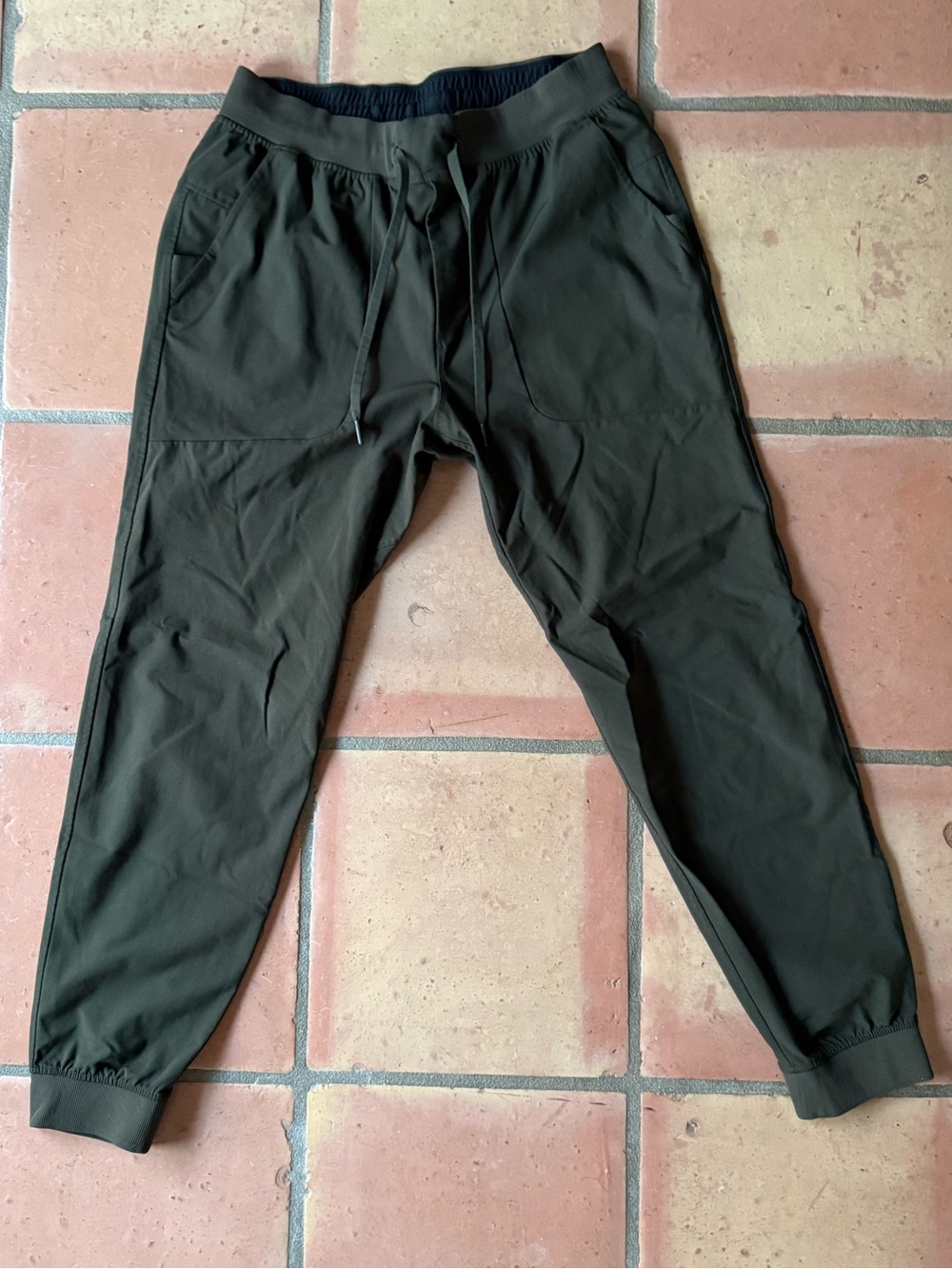 Lululemon Men's Olive Green Jogger Pants - Drawstring Waist